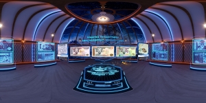 VR төхөөрөмж бүхий виртуал үзвэрт зочлохыг урьж байна VR төхөөрөмж бүхий виртуал үзвэрт зочлохыг урьж байна